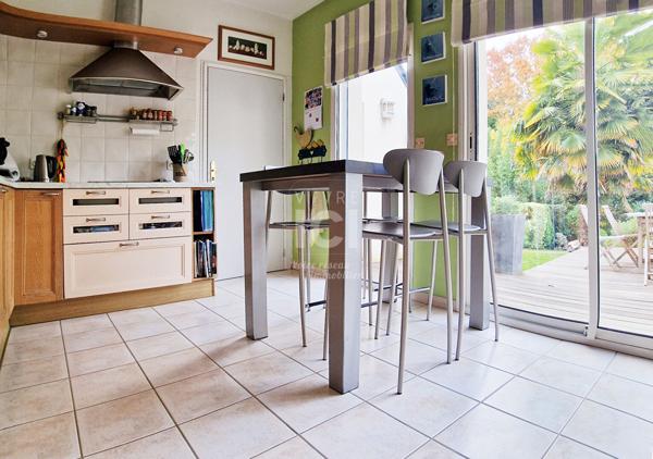 Maison Nantes 8 pièce(s) 5 chambres - Eraudière