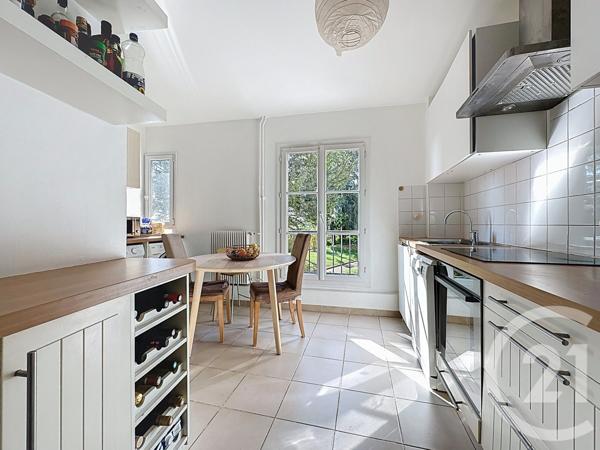 Appartement F5 à vendre  5 pièces - 94,92 m2 VERSAILLES - 78