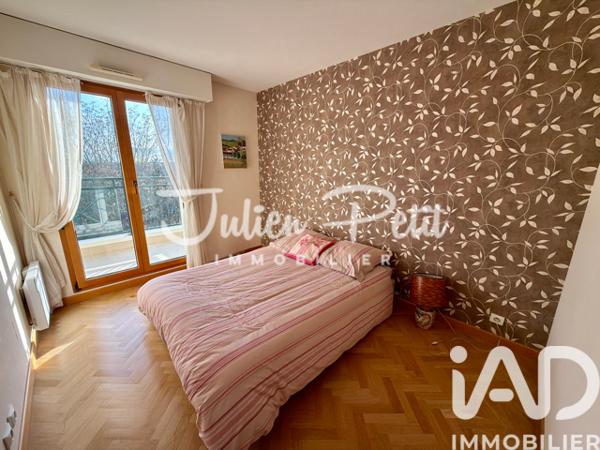 Appartement à vendre 5 pièces 109 m² Le Plessis-Robinson