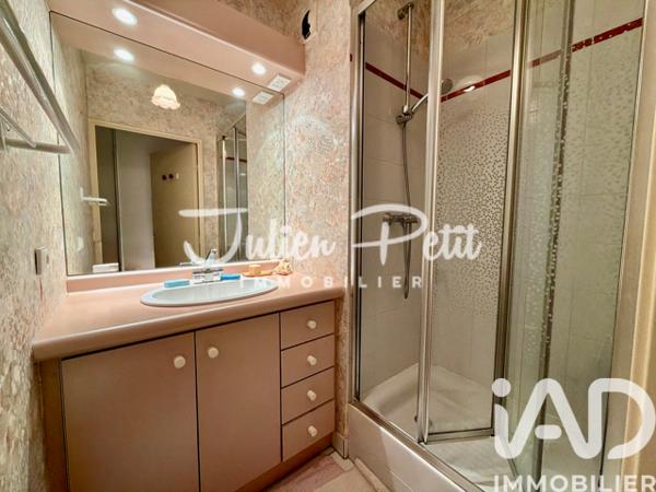 Appartement à vendre 5 pièces 109 m² Le Plessis-Robinson