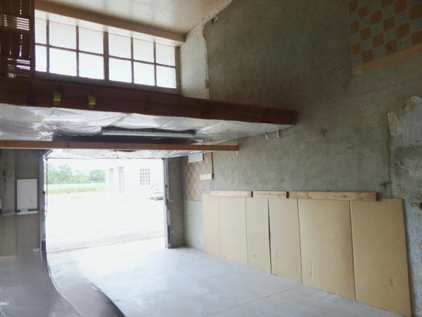 Immeuble mixte à vendre à Neuville-les-Dames (01400) – Investissement locatif avec terrain, proche Bourg-en-Bresse
