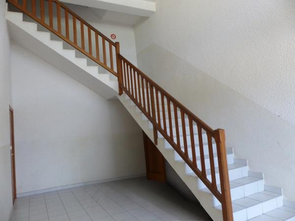 Immeuble mixte à vendre à Neuville-les-Dames (01400) – Investissement locatif avec terrain, proche Bourg-en-Bresse
