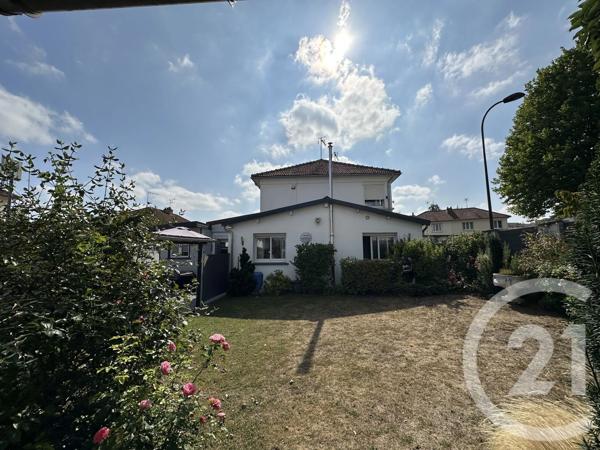 Maison à vendre  5 pièces - 115 m 2   ST QUENTIN  - 02