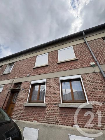 Maison à vendre  5 pièces - 115 m 2   ST QUENTIN  - 02