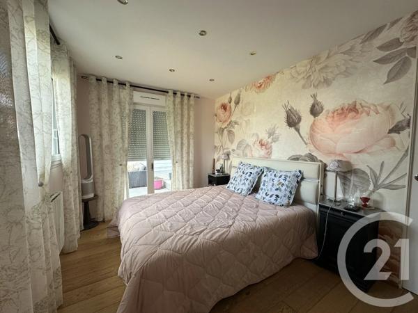 Maison à vendre  5 pièces - 115 m 2   ST QUENTIN  - 02