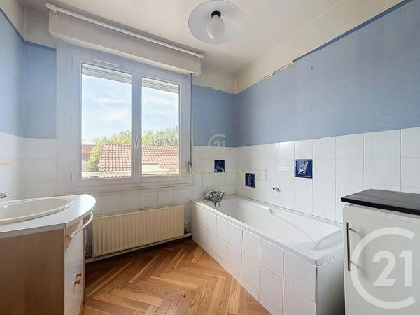 Maison à vendre  4 pièces - 92 m 2   LILLE  - 59