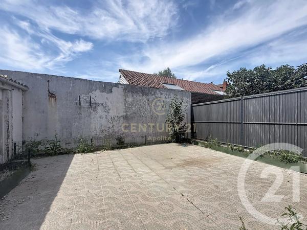 Maison à vendre  4 pièces - 92 m 2   LILLE  - 59