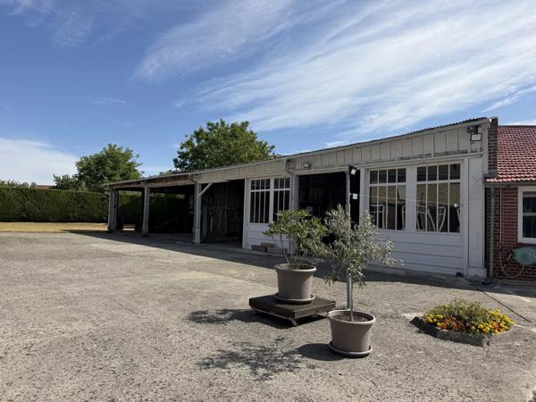 Vente                                                      Maison
                        
                     5 pièces                      204 m2                     à Villers-Cotterêts