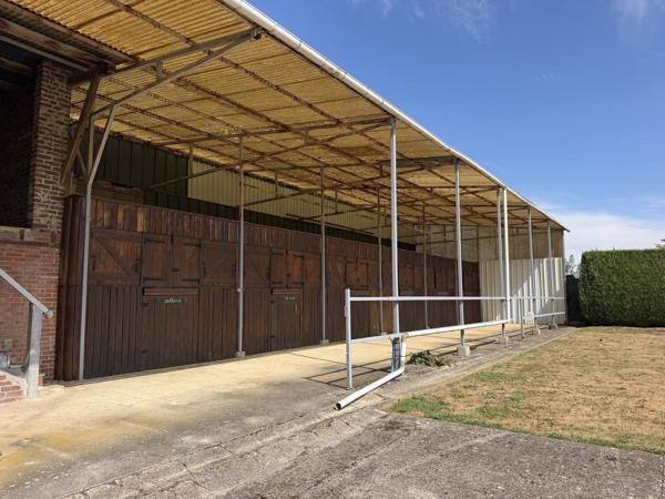 Vente                                                      Maison
                        
                     5 pièces                      204 m2                     à Villers-Cotterêts