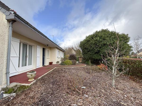 Rives-Du-Loir-En-Anjou : Domaine de l'Hermitage - Maison familiale avec vie de plain-pied de 137m2 sur un jardin de 1400m2 !