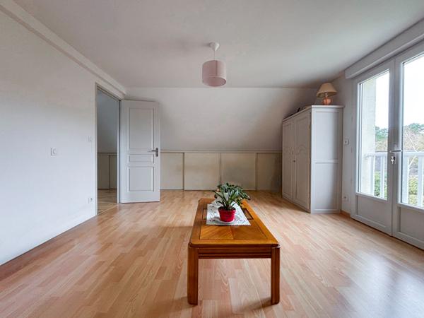 Rives-Du-Loir-En-Anjou : Domaine de l'Hermitage - Maison familiale avec vie de plain-pied de 137m2 sur un jardin de 1400m2 !