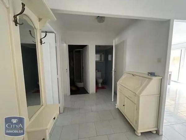 Appartement à louer 3 pièces 63m²