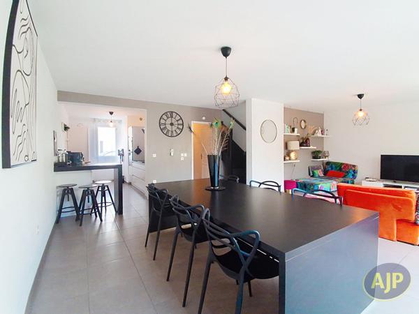 Vente maison La Roche Sur Yon : 457 000 € - AJP Immobilier La Roche-sur-Yon