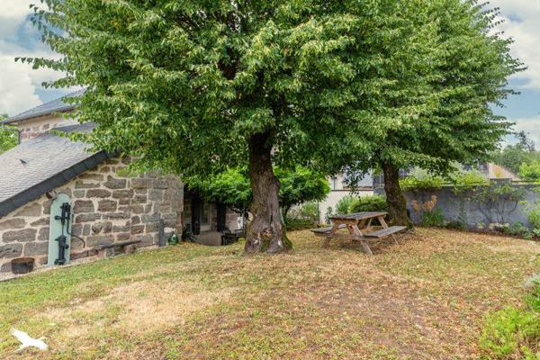 Maison à vendre |  Ussac |  5 pièces | 137 m²