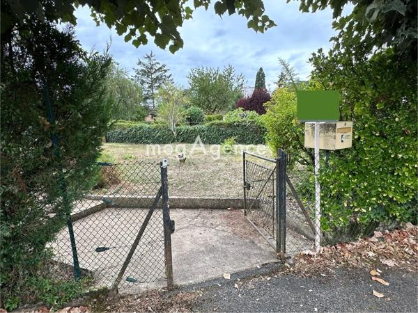 Terrain à POITIERS, 86000 - 239m²
