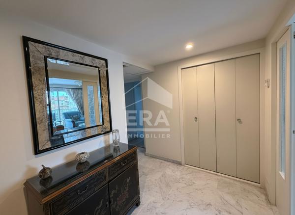 Perpignan centre "Espace méditerranée" : Appartement 5 pièces avec terrasse et garage à vendre