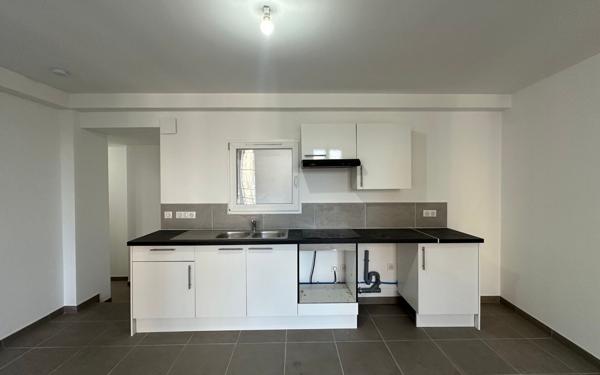 Immeuble à vendre    8 pièces • 155 m2 Corbeil-Essonnes