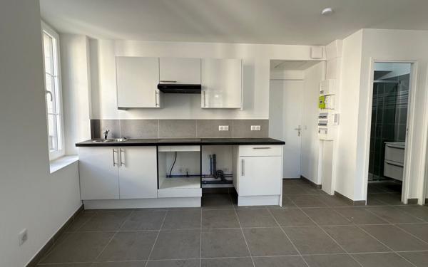 Immeuble à vendre    8 pièces • 155 m2 Corbeil-Essonnes