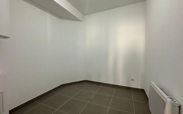 Immeuble à vendre    8 pièces • 155 m2 Corbeil-Essonnes