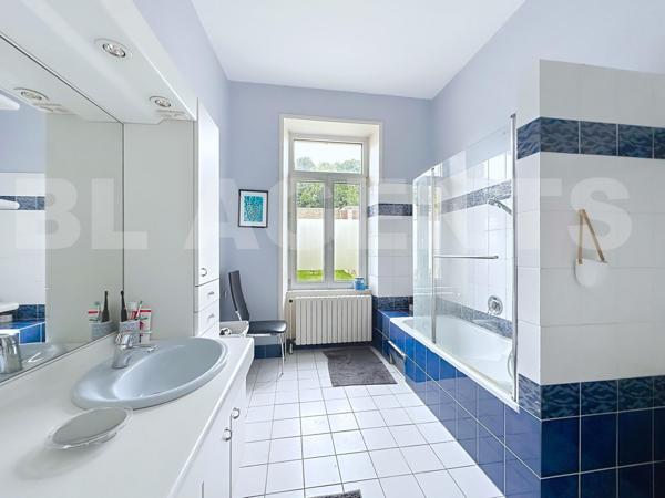 maison/villa 10 pièce(s) 308 m2