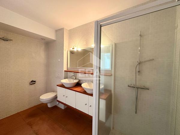 Banyuls sur Mer : Maison de charme à vendre avec garage et vue mer