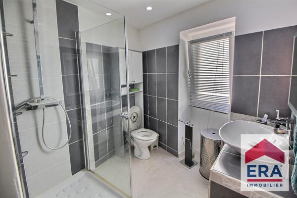 Maison Pont Saint Esprit 70m2