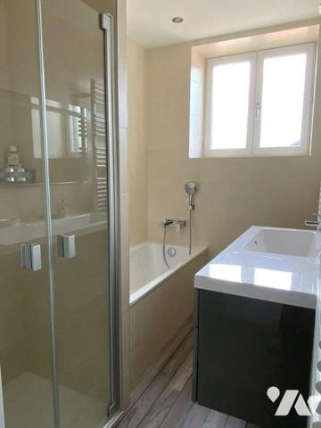 Maison 5 chambres, jardin, garage - entièrement rénovée