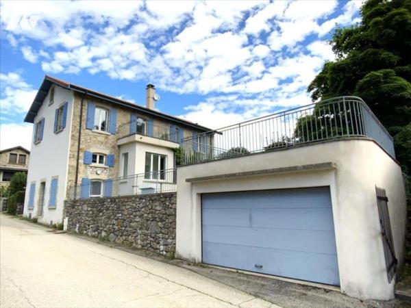 Maison 5 chambres, jardin, garage - entièrement rénovée