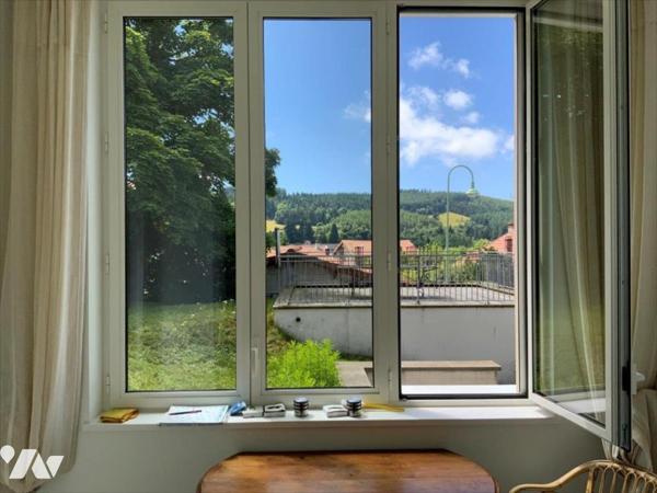 Maison 5 chambres, jardin, garage - entièrement rénovée