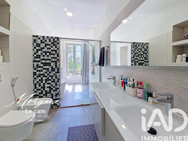 Maison à vendre 18 pièces 560 m² Le Mée-sur-Seine