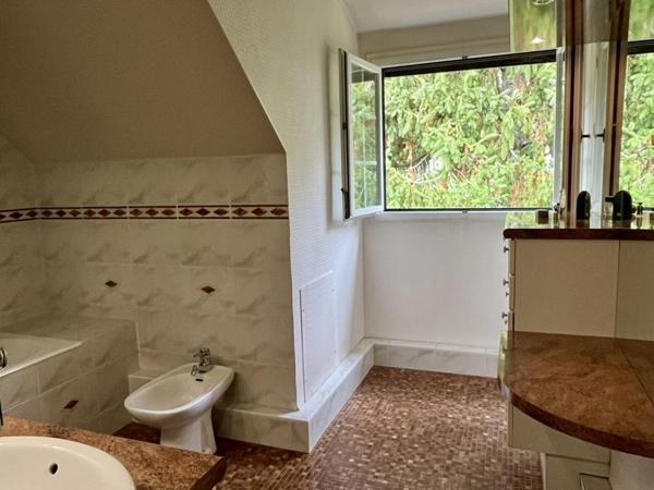 Maison Orgeval 6 pièce(s) 170 m2 4 chambres Terrain 1507m2