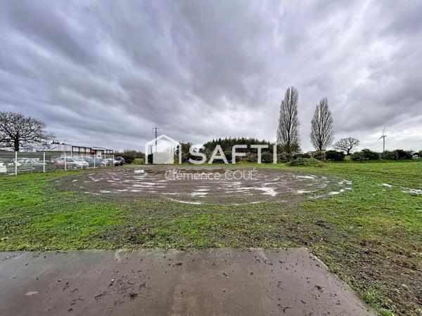 Terrain en zone artisanale