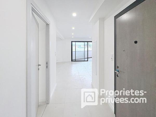 Grand T2 de 54 m², de standing, dans petite résidence calme