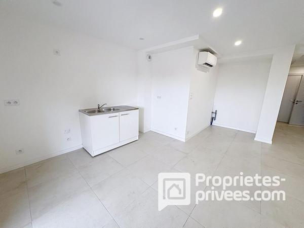 Grand T2 de 54 m², de standing, dans petite résidence calme