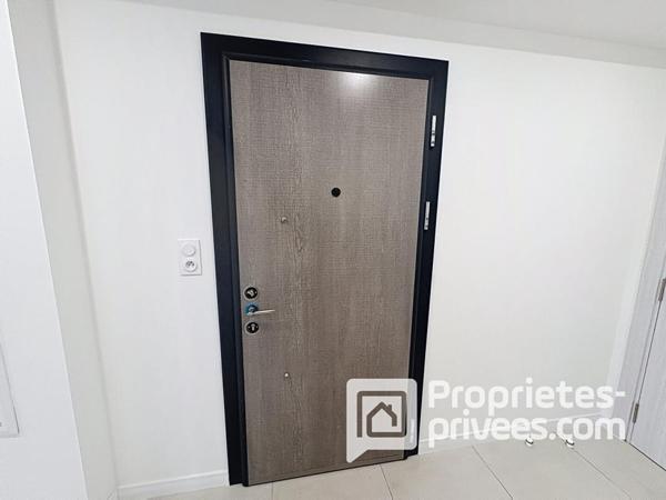 Grand T2 de 54 m², de standing, dans petite résidence calme