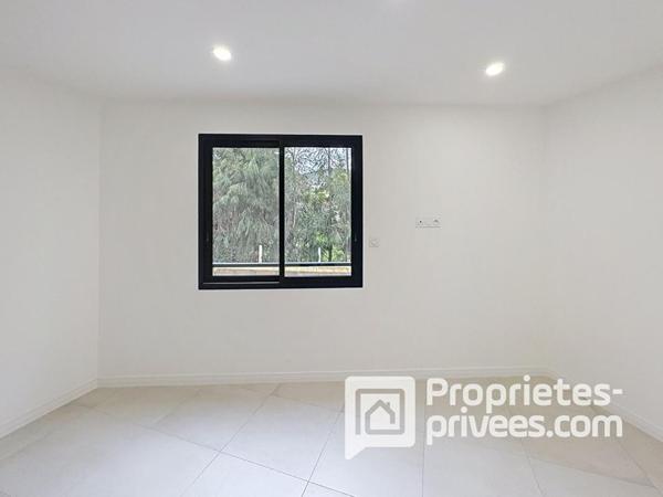 Grand T2 de 54 m², de standing, dans petite résidence calme