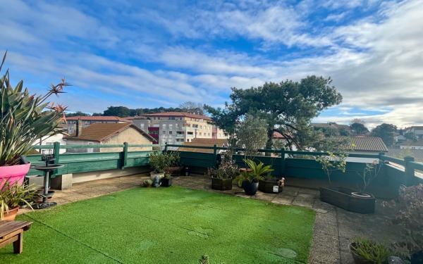 Appartement à vendre    3 pièces • 64 m2 Boucau