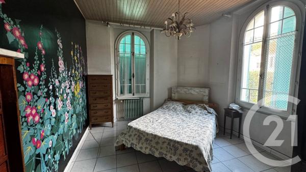 Maison à vendre  6 pièces - 164,99 m2 TOULON - 83