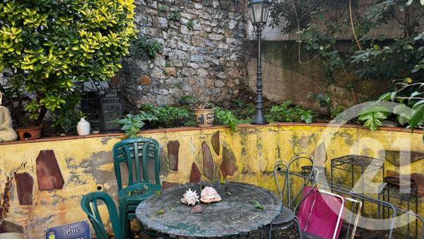 Maison à vendre  6 pièces - 164,99 m2 TOULON - 83