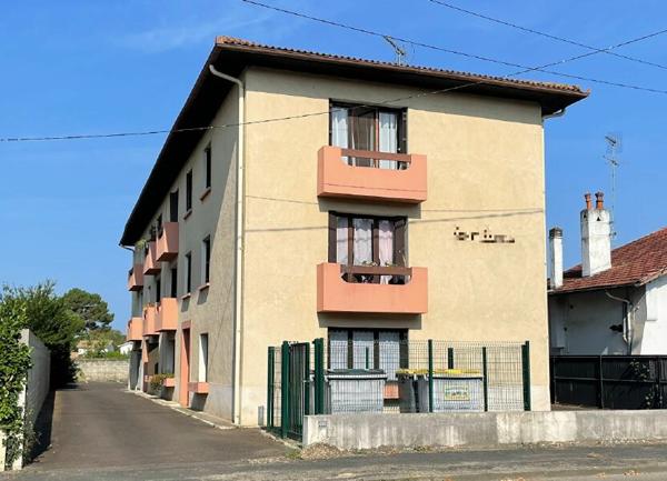 Appartement à vendre    1 pièce •  Mont-de-Marsan