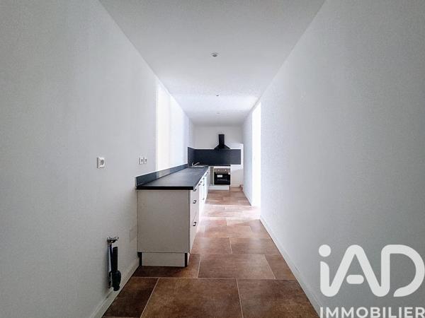 Location appartement 4 pièces 89 m² Magalas