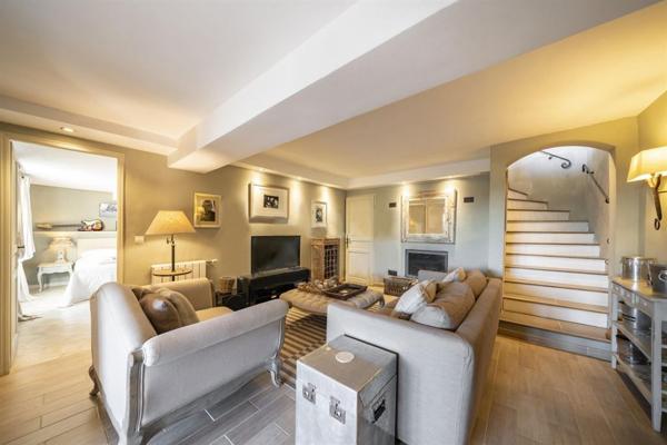 Vente Maison provençale de luxe Châteauneuf-Grasse 6 Pièces 173 m²