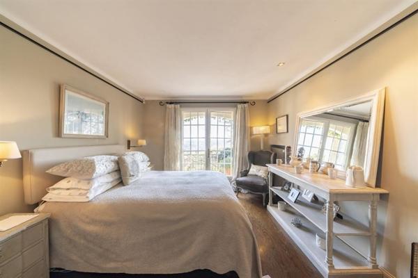 Vente Maison provençale de luxe Châteauneuf-Grasse 6 Pièces 173 m²