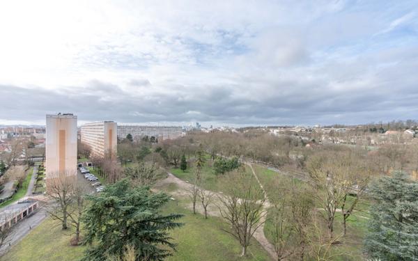 Appartement à vendre    3 pièces • 50,44 m2 Maisons-Alfort