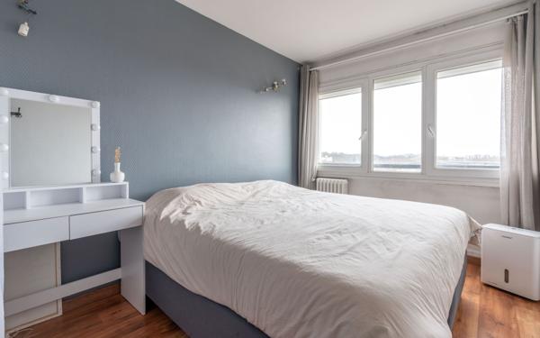 Appartement à vendre    3 pièces • 50,44 m2 Maisons-Alfort