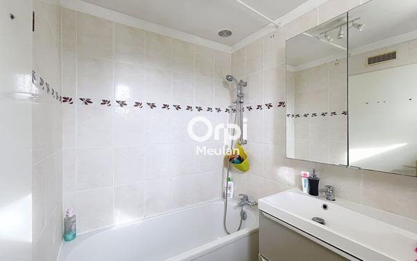 Maison à vendre    4 pièces • 90,35 m2 Les Mureaux