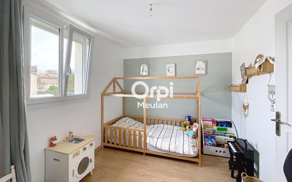 Maison à vendre    4 pièces • 90,35 m2 Les Mureaux