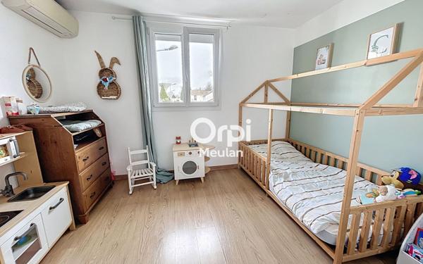 Maison à vendre    4 pièces • 90,35 m2 Les Mureaux