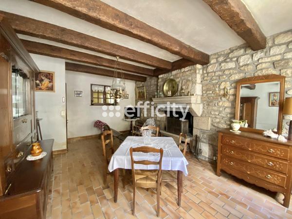 Maison 13 pièces - 300 m²