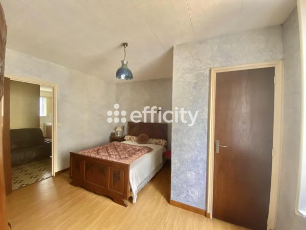 Maison 13 pièces - 300 m²